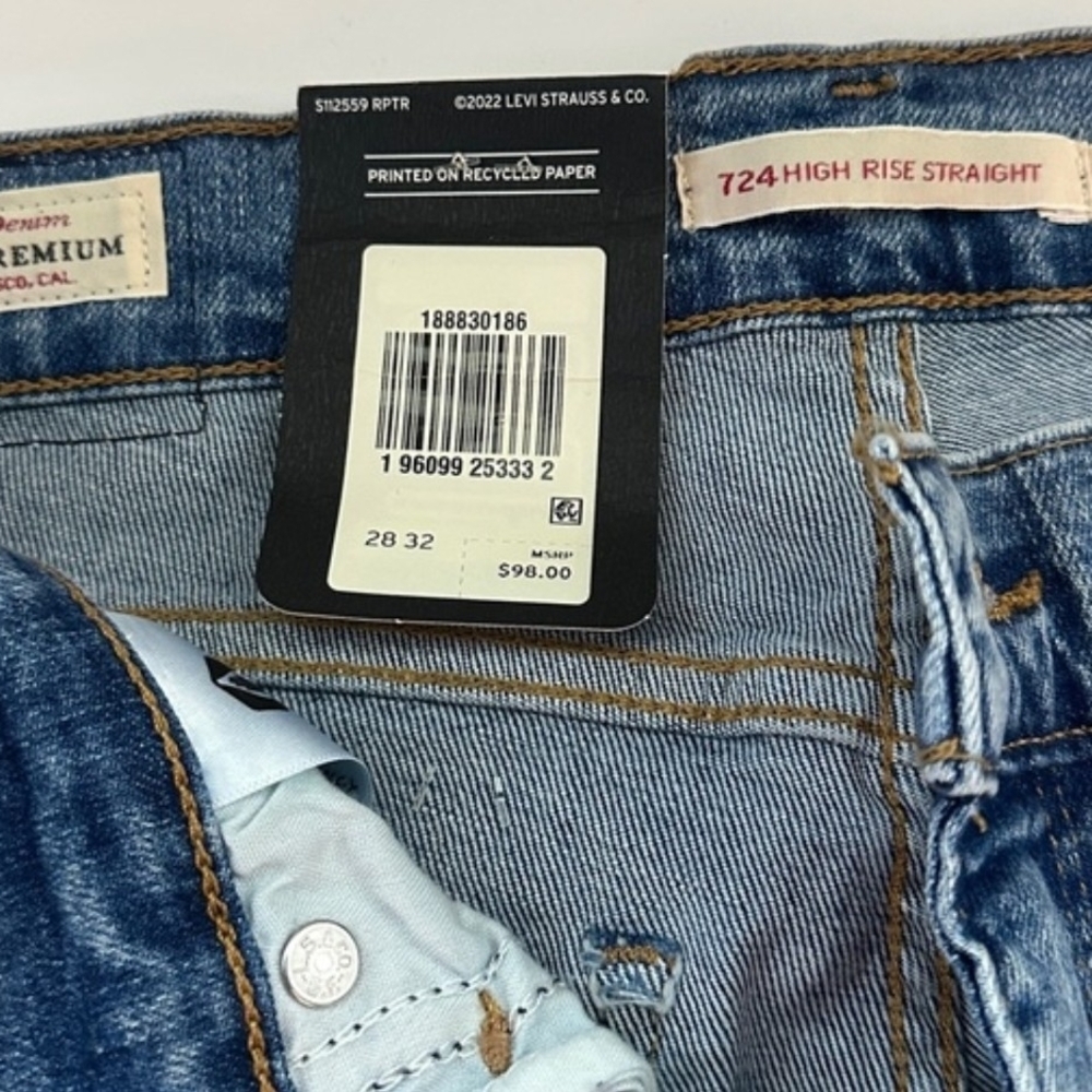 Levi's 724 28x32 High Rise Straight Jeans NWT - Picture 3 of 7